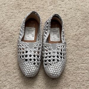 Toms Silver Woven Slip-On Shoe - Size 6